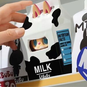 POPMART - The Monsters Wacky Mart Series